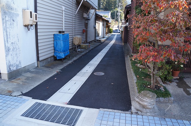 SD側溝(岐阜県下呂市萩原町地内)トピックス|株式会社 赤羽コンクリート